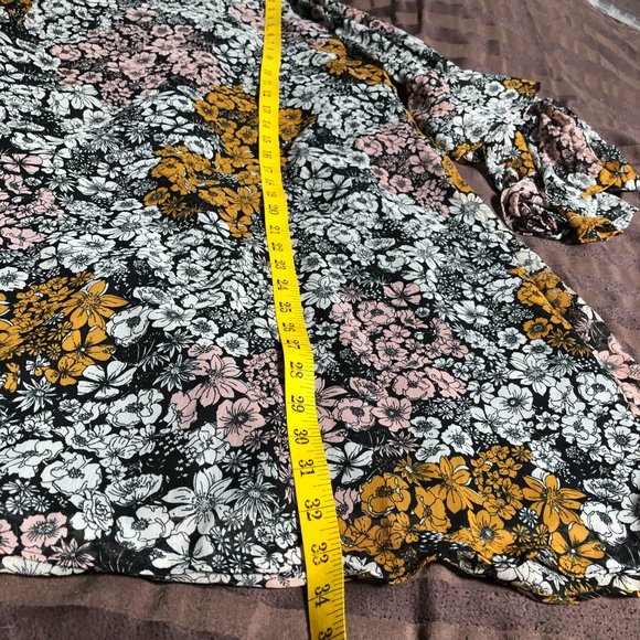 NWT-Ranna Gill Floral Mirror Flutter Sleeve Dress-Sz S - Picture 7 of 15